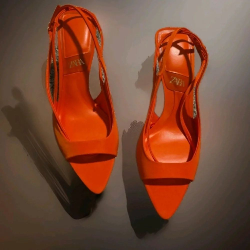 Adorable Orange Zara Satin effect wrap ankle Stilletto block heel sandals. - Picture 2 of 8